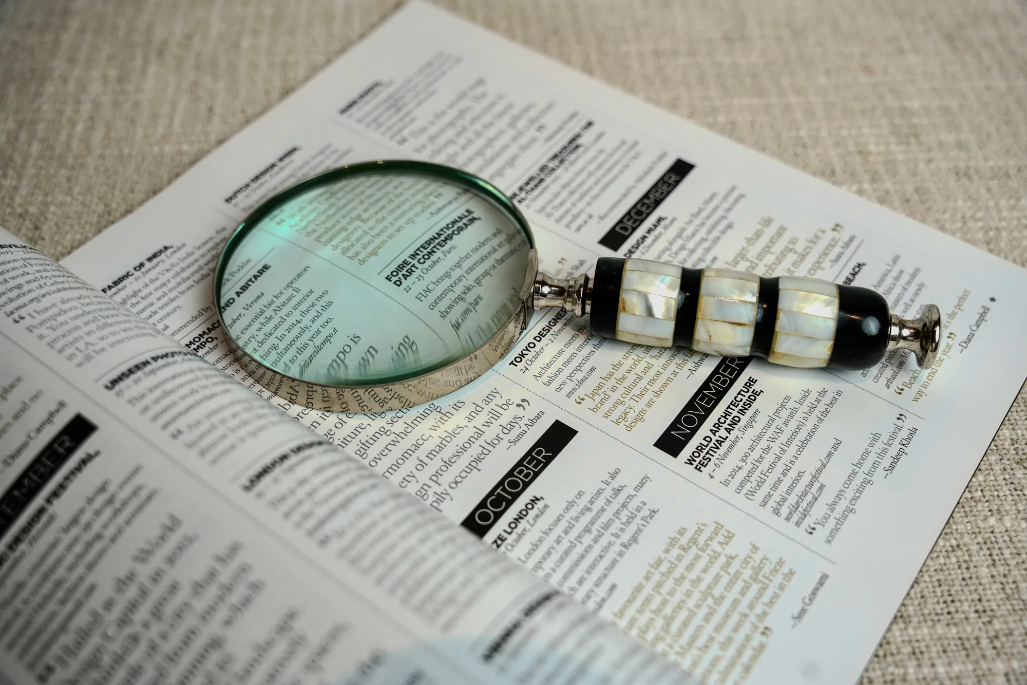 Anglo-Indian Mother-of-Pearl Reading Magnifier with Ebonised Handle